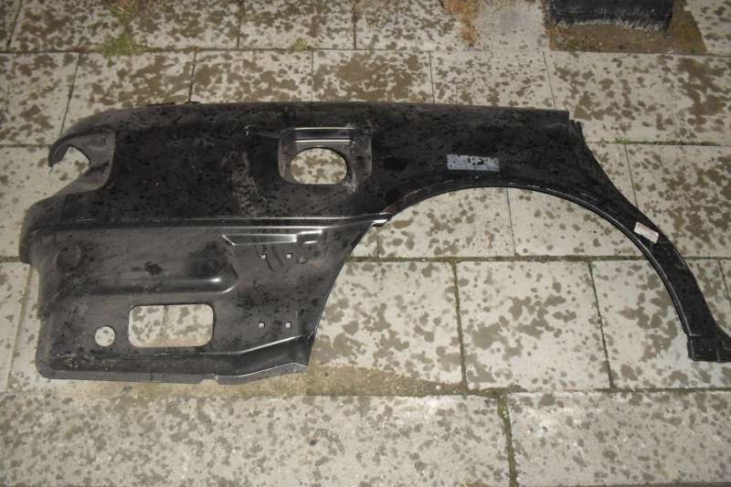 Zijlank rechts Audi A6 94-97