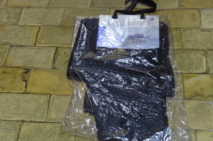 Mattenset rubber vooraan Vw Jetta 